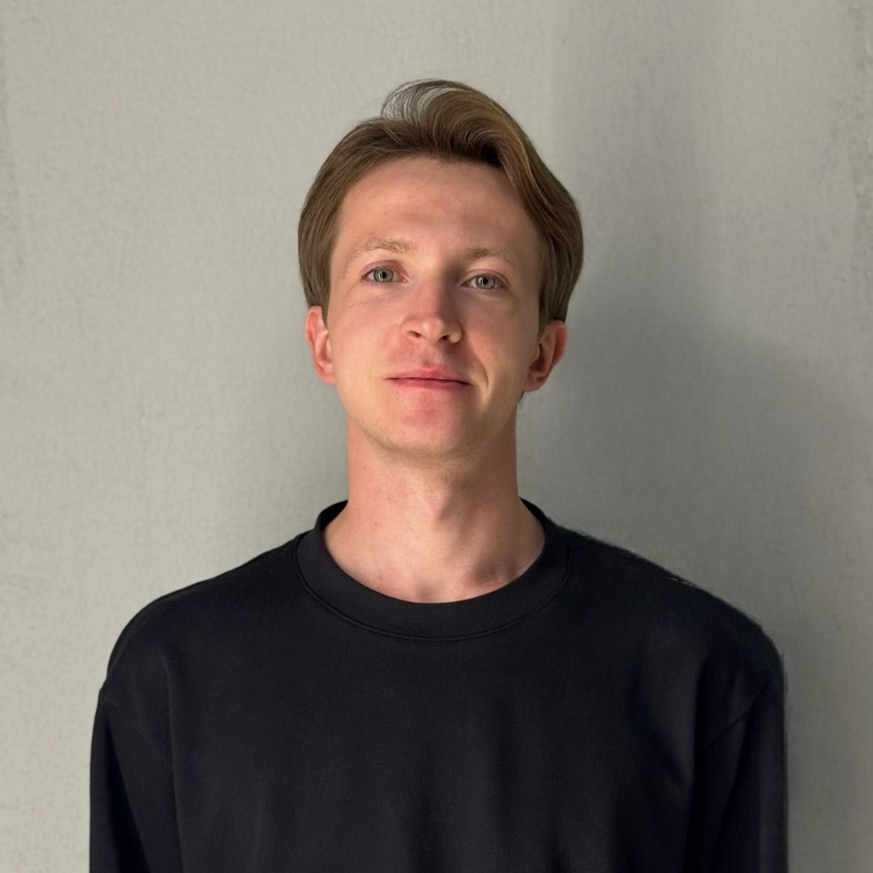 Vitalii - fryzjer Studio 61